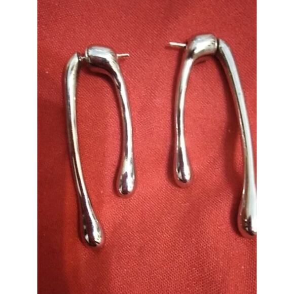 NEW Earrings Unique Water Drop Front Back Drippy Drop pierced Trendy m16 - Picture 4 of 4